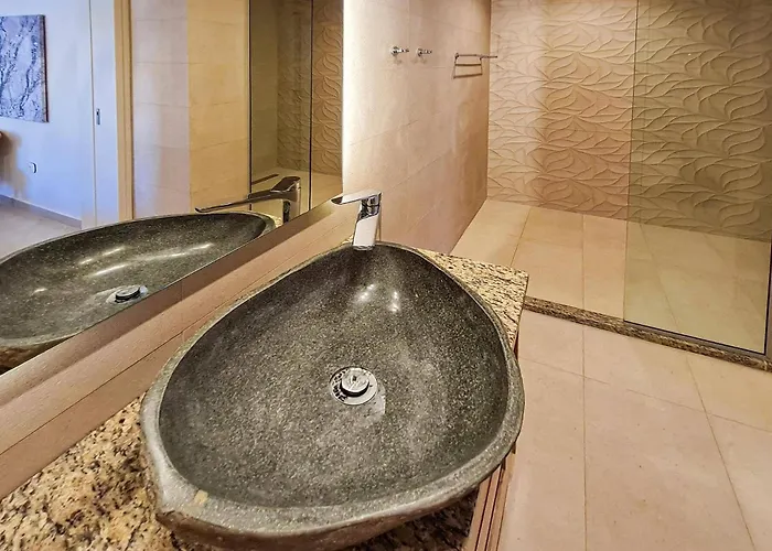 Summer Wine By Βίλα *